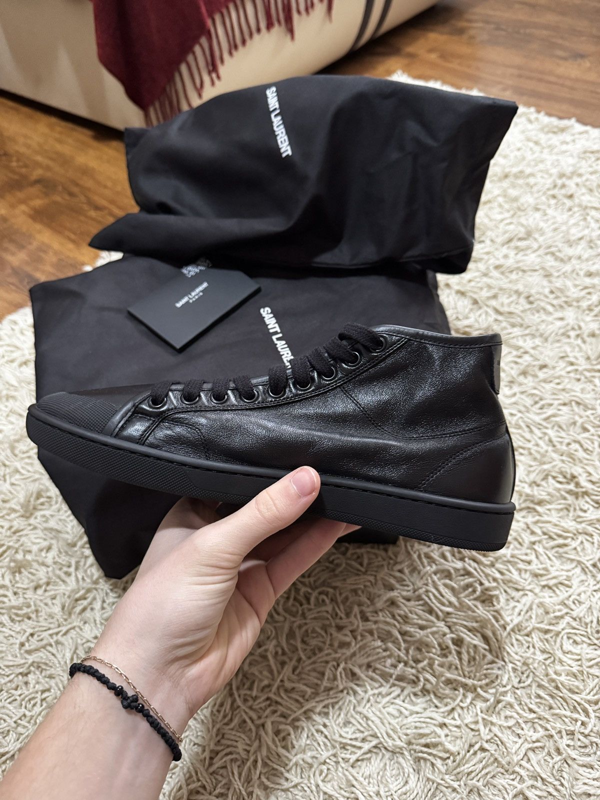 Saint Laurent Paris Saint Laurent Court Clasic SL 39 Size US 7 / EU 40 - 9 Thumbnail
