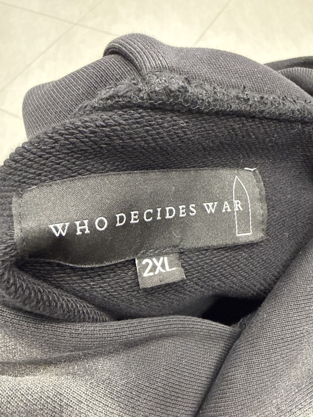 Who Decides War Who Decides War Faded Black Hoodie 2XL Size US XXL / EU 58 / 5 - 3 Thumbnail