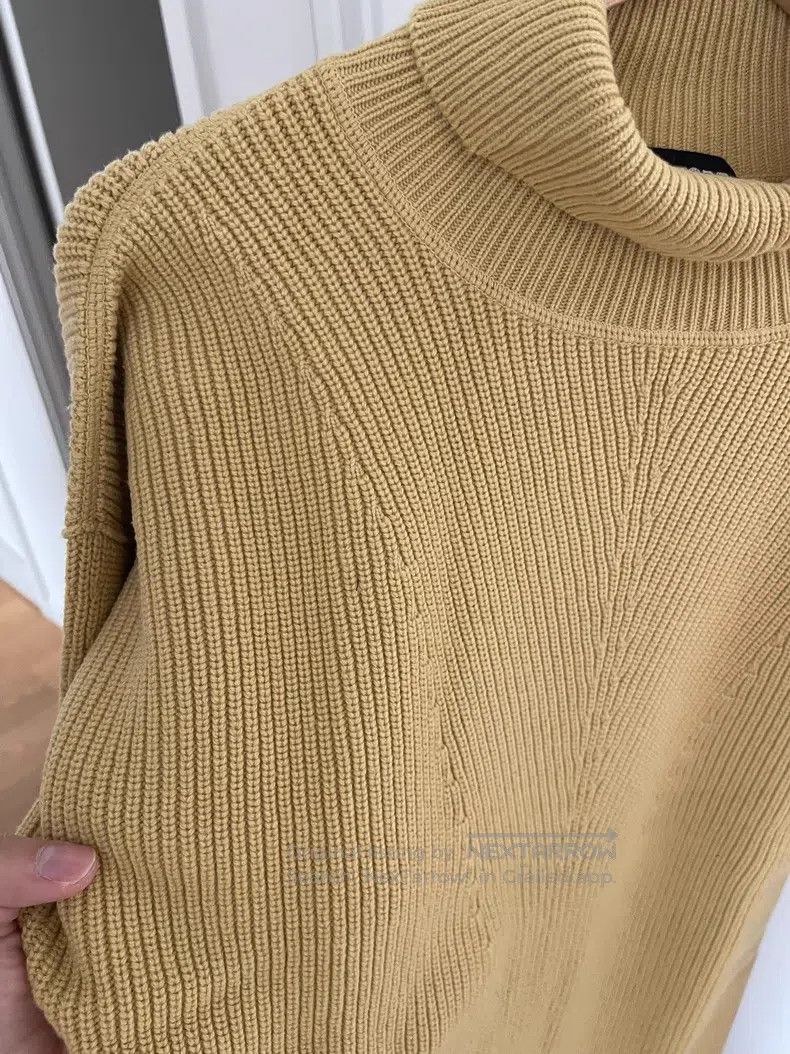 Tom Ford Tom Ford Turtleneck sweater, 100% wool, ginger yellow, dro Size S / US 4 / IT 40 - 4 Thumbnail
