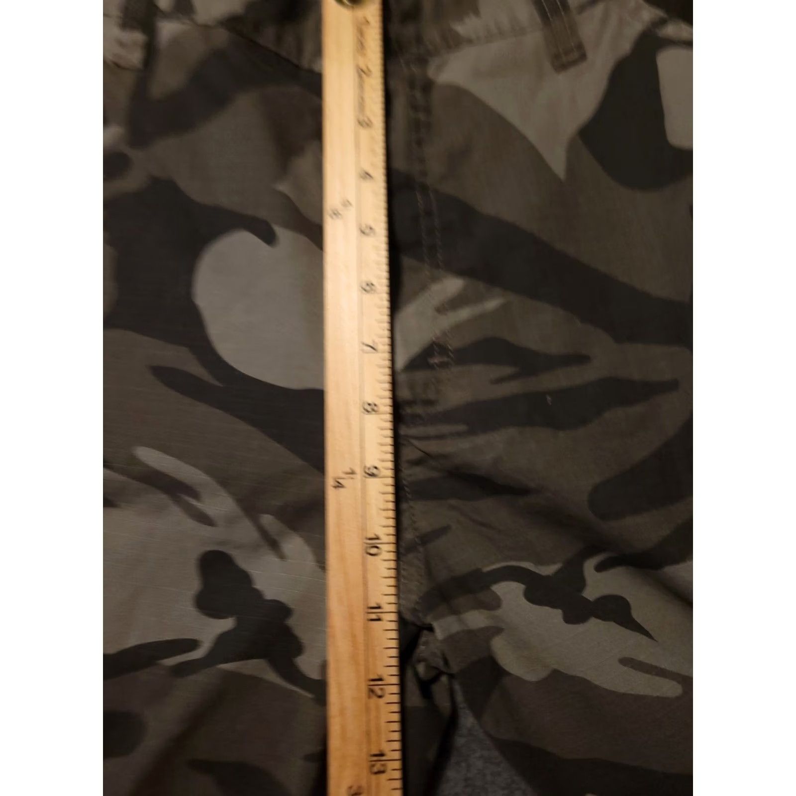 Wrangler Wrangler Cargo Shorts Men's 32 NWOT Flex Waistband Casual Outdoors Multicolor Camouflage Rip Stop Pocket Cargo Outdoor Military Theme Mens Size US 32 / EU 48 - 4 Thumbnail
