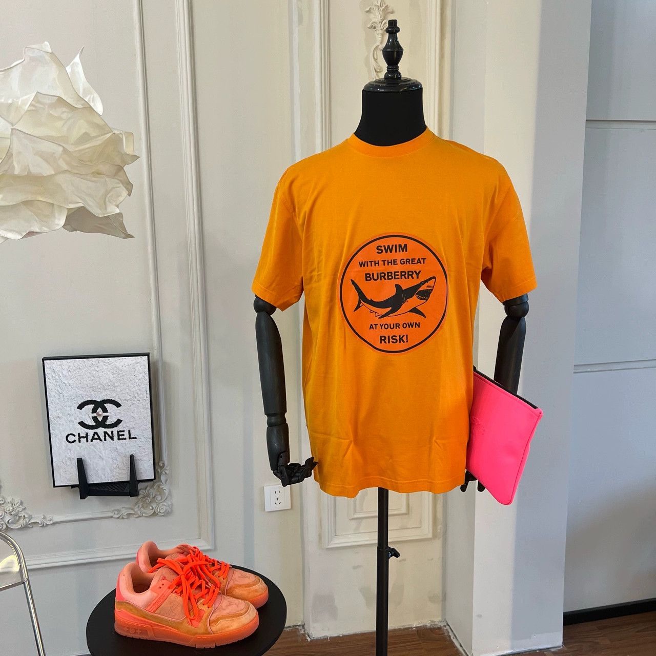 Burberry Burberry Orange Short Sleeve T-shirt M - dmc Size US M / EU 48-50 / 2 - 1 Thumbnail