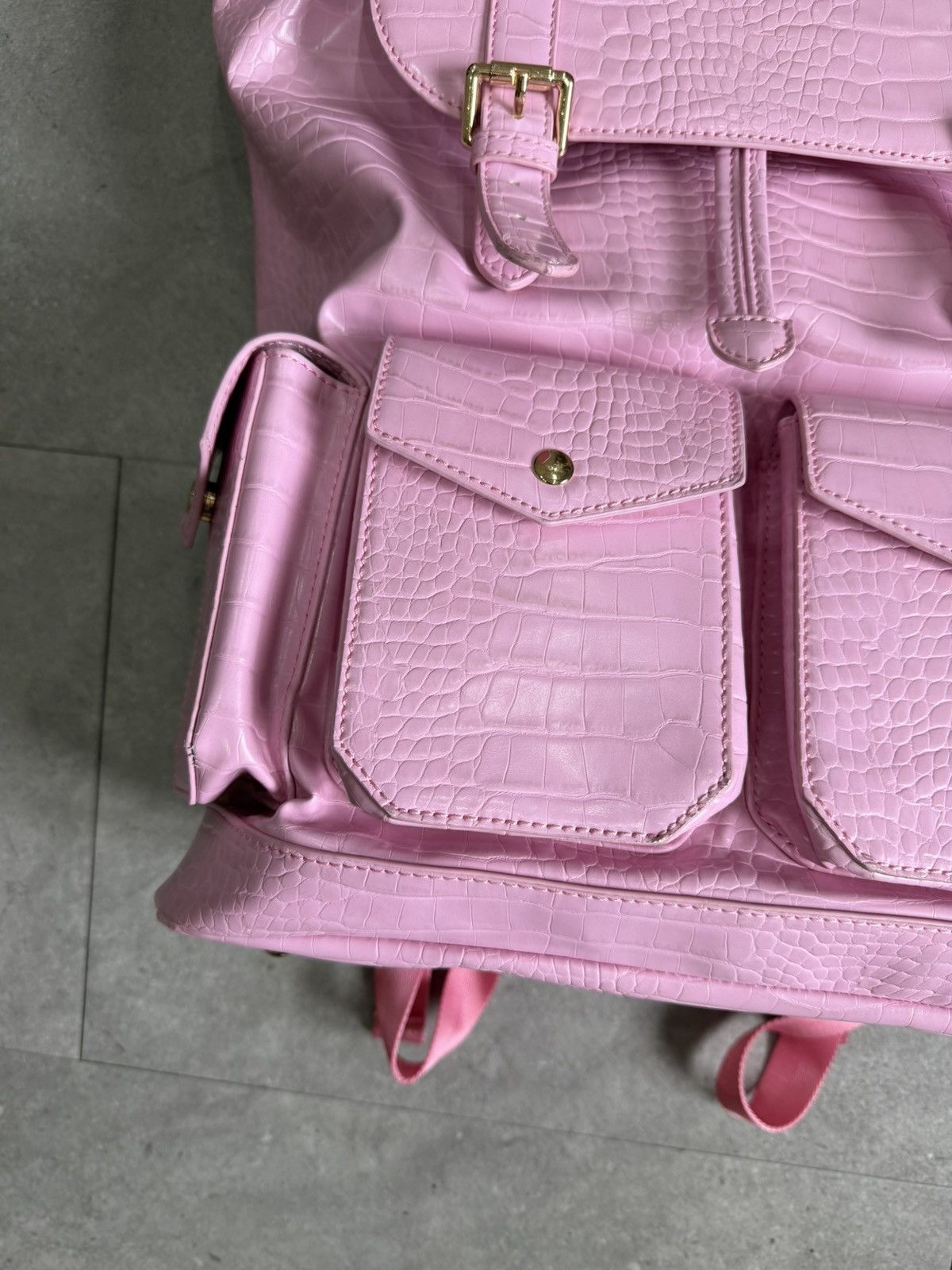 Other Allure County pink snakeskin backpack Size ONE SIZE - 2 Thumbnail