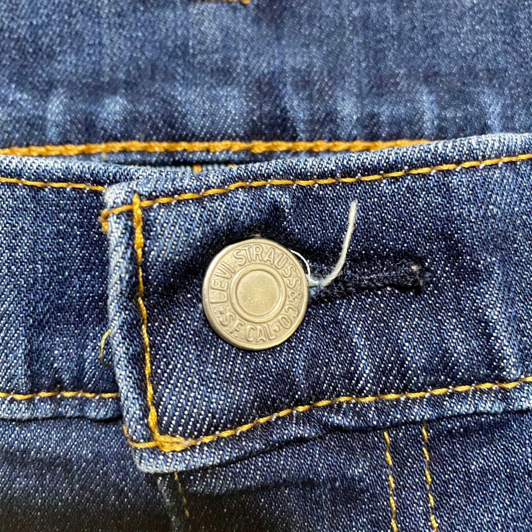 Levi's Levi's 513 Mens Jeans Slim Blue Denim Medium Wash Straight Mid Rise 30x32 Jeans Mens Size US 38 / EU 54 - 4 Thumbnail