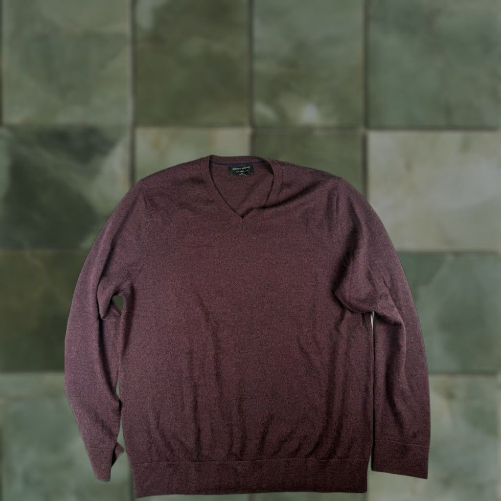 Banana Republic Banana Republic Sweater V-Neck Pullover Wool Burgundy L Mens/Adult Large Merino Wool 100% Merino Wool Size US L / EU 52-54 / 3 - 1 Thumbnail