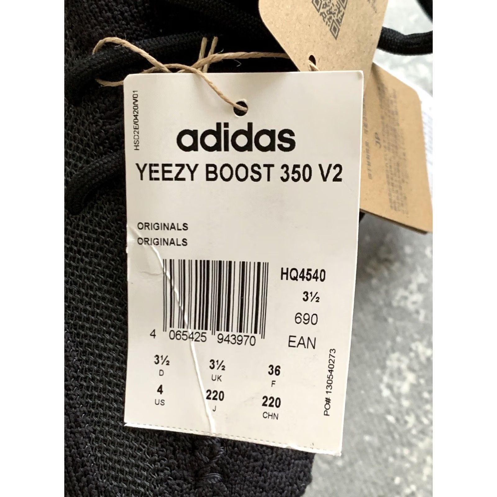 Adidas ADIDAS YEEZY 350 V2 BLACK SNEAKERS BOOST US 4, UK 3 1/2, EU 36, MEN, Sneaker, 2022 Size US 5 / EU 37 - 8 Thumbnail