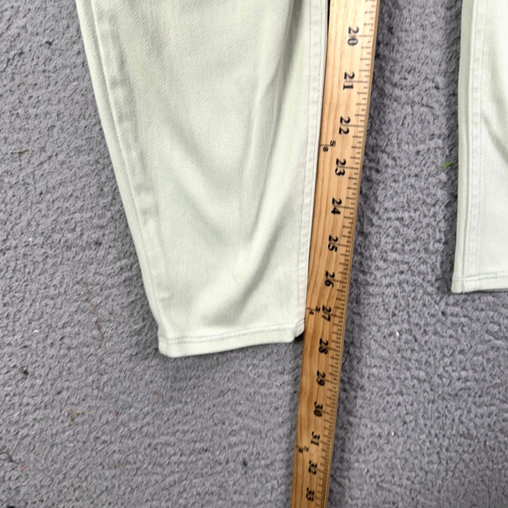 Spanx Spanx Jeans Jeggings Womens Medium Light Green Stretch Elastic Waist Pull On Size 32" / US 10 / IT 46 - 7 Thumbnail