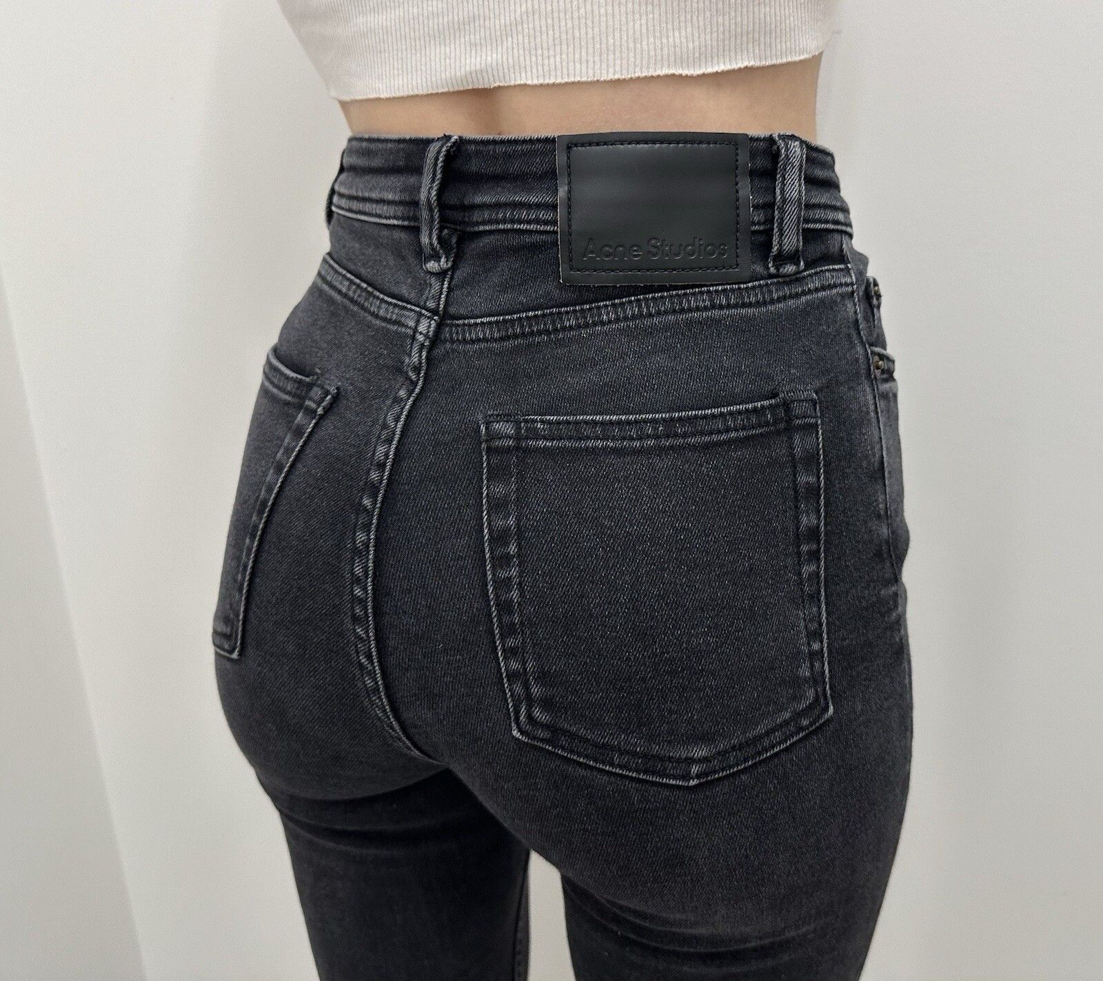 Acne Studios Acne Studios Womens Skinny Peg Used Black Jeans Size 24x32 Size 24" / US 00 / IT 34 - 2 Thumbnail