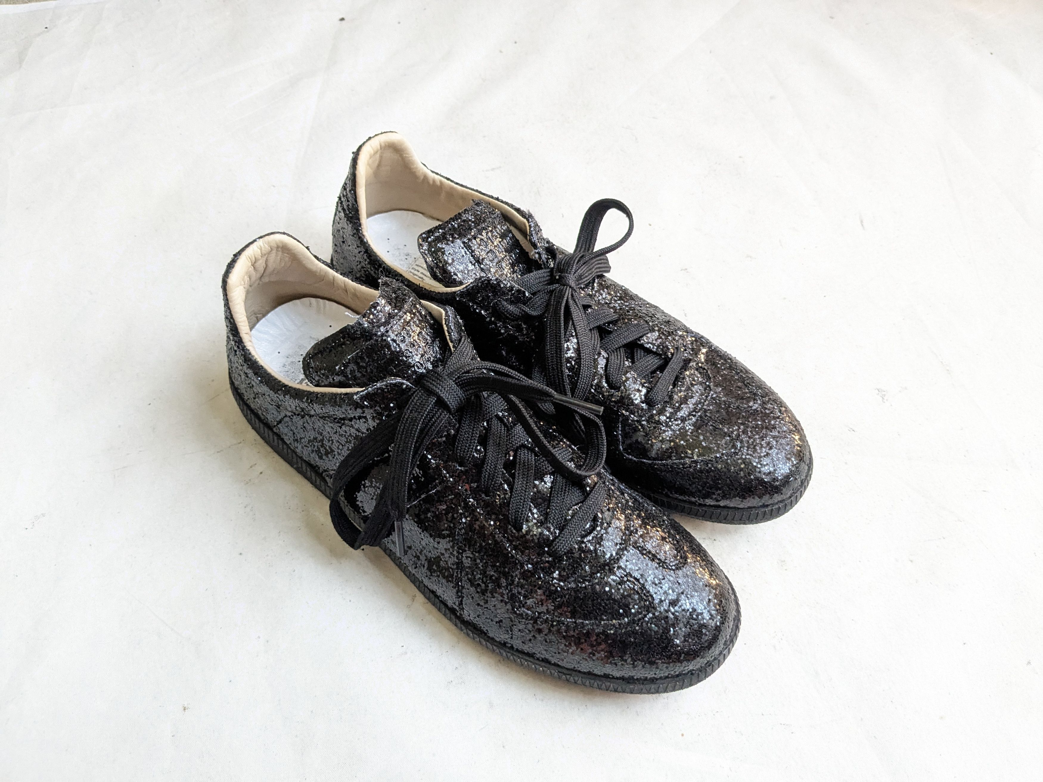 Maison Margiela Maison Margiela GAT Replica Black Glitter 10 43 Size US 10 / EU 43 - 1 Thumbnail