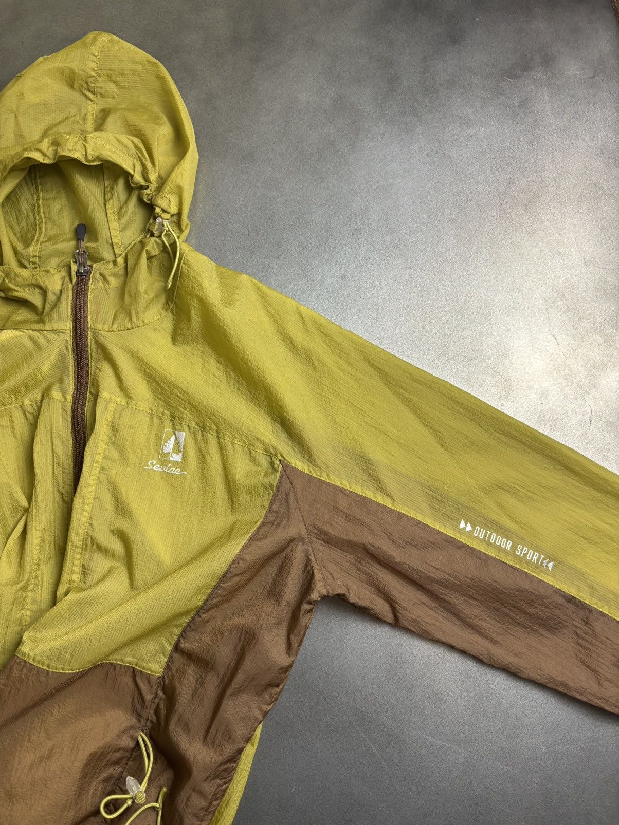 Japanese Brand × Oakley × Salomon Selvae China Mesh Shell Jacket Ultralight Packable Sheer Size US S / EU 44-46 / 1 - 5 Thumbnail