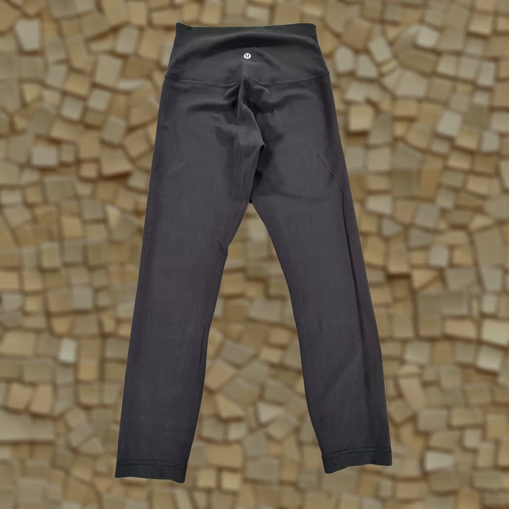 Lululemon Lululemon Align Leggings Black 8 UK High Rise Shine 23'' Yoga Gym Womens Pants Ankle 4 US/8 UK 81% Nylon 19% Elastane Size 30" / US 8 / IT 44 - 1 Thumbnail