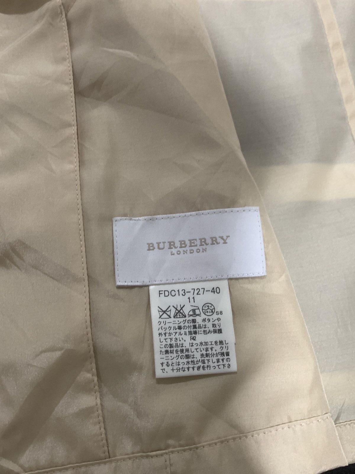 Burberry BURBERRY X JAPAN X JACKET Size S / US 4 / IT 40 - 3 Thumbnail
