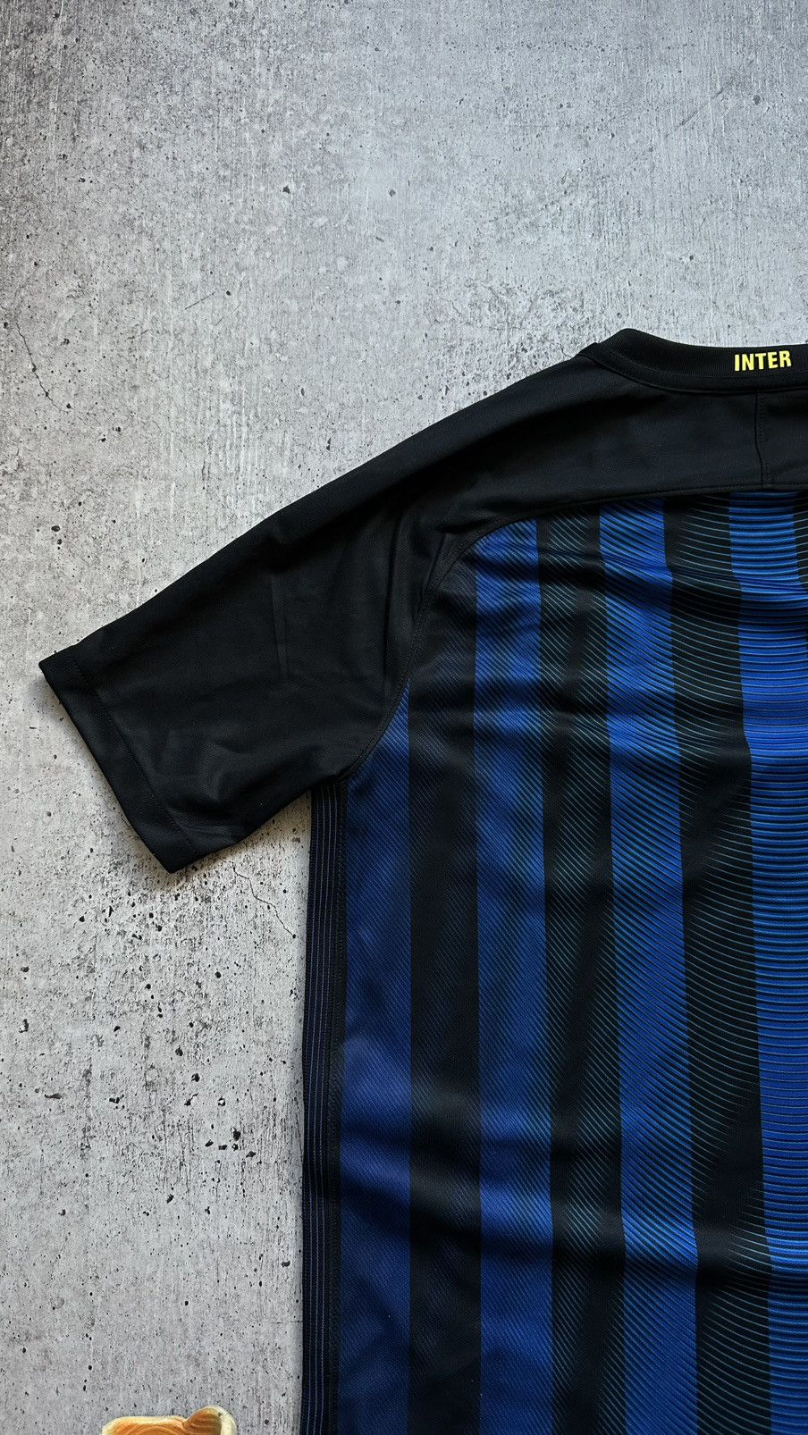 Nike 2016/17 Nike Inter Milano Authentic Home Soccer Jersey Size US L / EU 52-54 / 3 - 16 Thumbnail