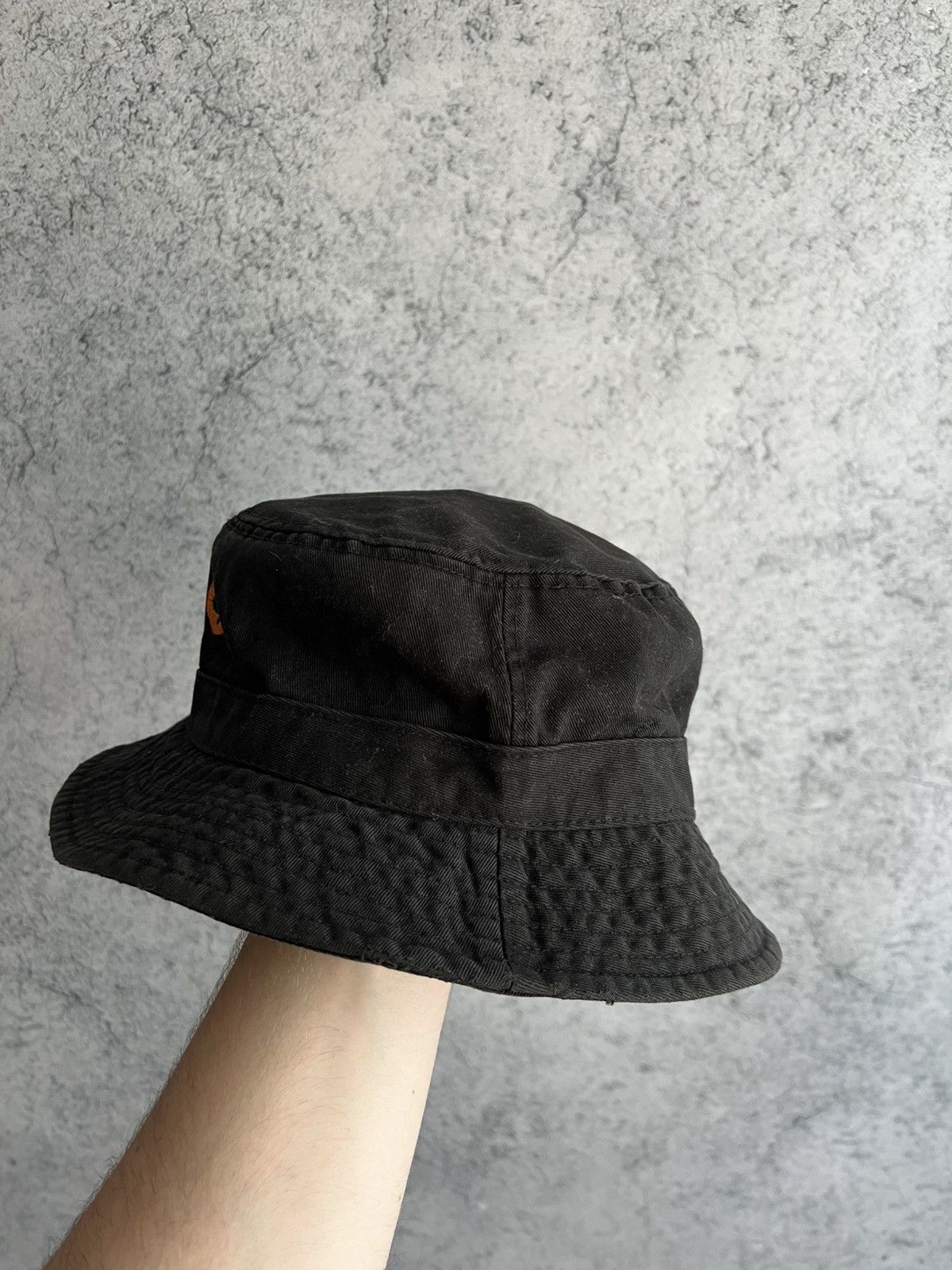 Vintage Vintage Bucket Hat 2001 Y2K Style Black 00s Rare Size 42 - 12 Thumbnail