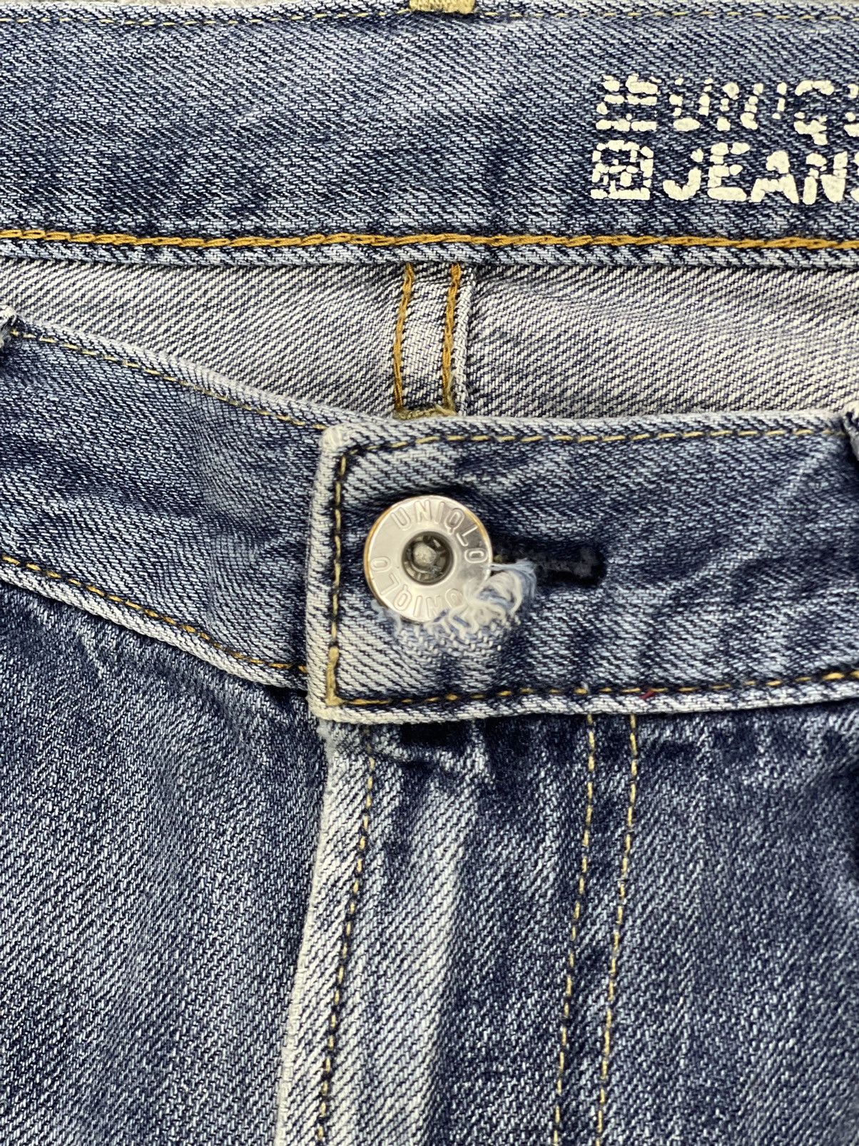 Uniqlo Vintage Uniqlo Jeans Selvedge Regular Fit Size 32 Size US 32 / EU 48 - 4 Thumbnail