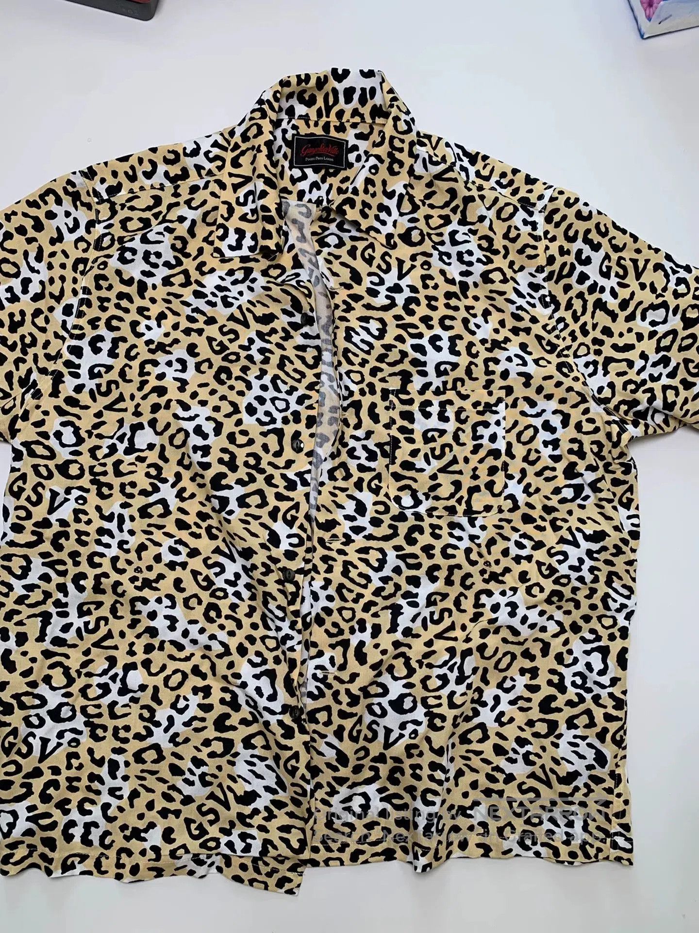 Japanese Brand leopard print short sleeve shirt. Size US XL / EU 56 / 4 - 1 Thumbnail