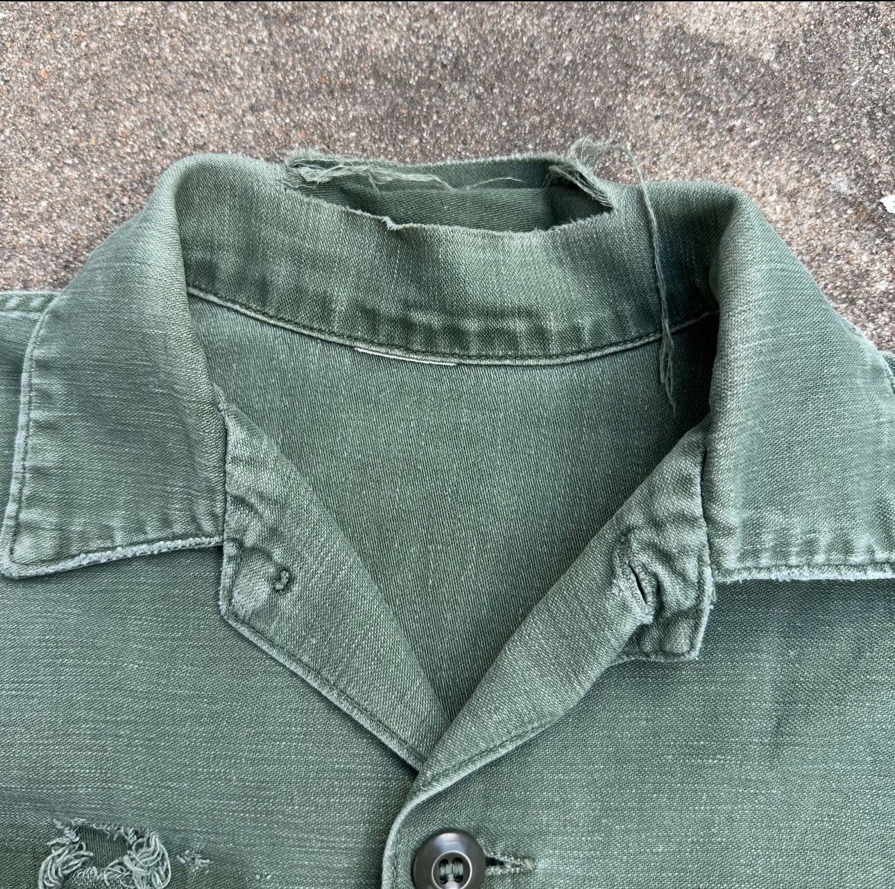 Vintage 90s military sun faded fatigue button up shirt Size US M / EU 48-50 / 2 - 4 Thumbnail