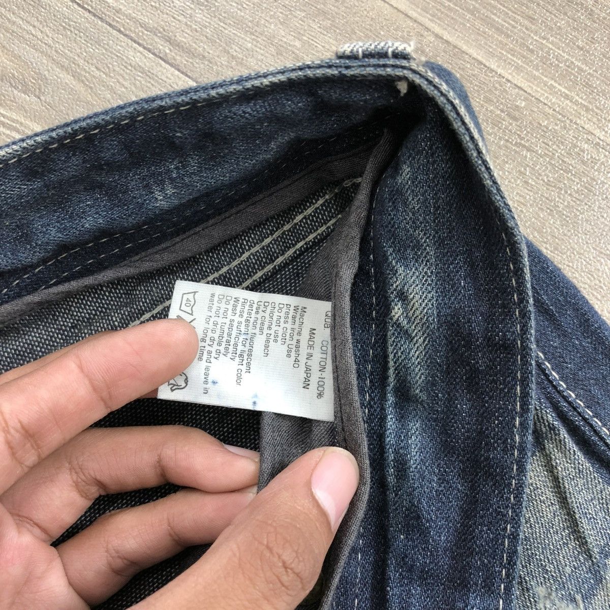 Vanquish 🇯🇵2000s Vanquish Distressed Painted Punk Bootcut Flared Jeans Size US 31 - 13 Thumbnail