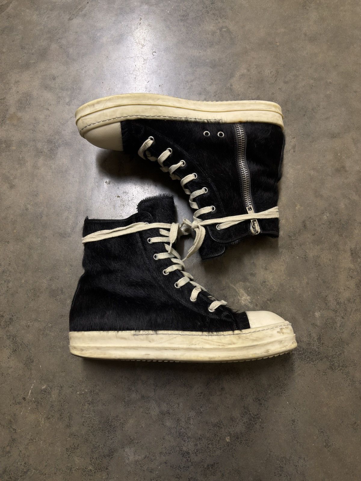 Rick Owens Rick Owens FW22 ‘Strobe’ Pony Hair Ramones Size US 9 / EU 42 - 2 Thumbnail