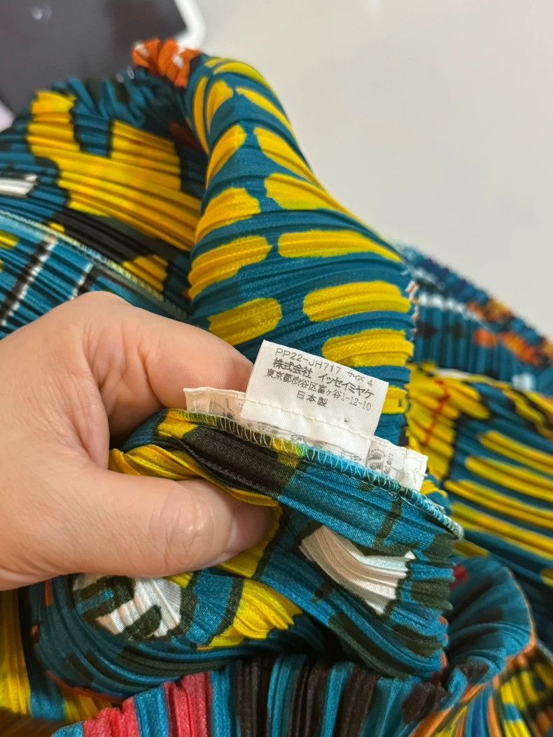 Issey Miyake Issey Miyake size:5 Colorful little monster Chinese dress Size XS / US 0-2 / IT 36-38 - 7 Thumbnail