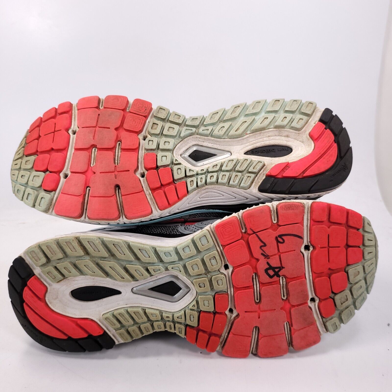 New Balance New Balance 880 v7 Athletic Shoe Women Size 6.5 W880GB7 Gray Size US 6.5 / IT 36.5 - 7 Thumbnail