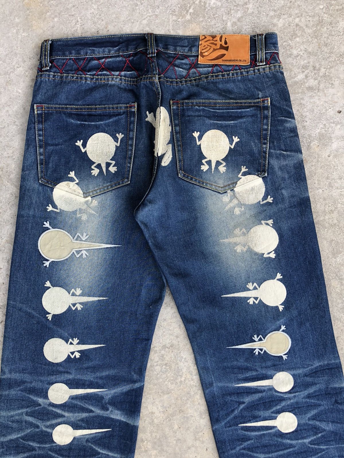 Japanese Brand Japanese Sanmaruichi Daicock Embroidered Jeans Distressed Size US 33 - 8 Thumbnail