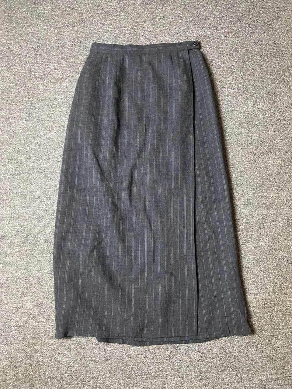 Burberry Burberrys Stripes Wrap-Style Skirt (177) Size 24" / US 00 / IT 34 - 1 Thumbnail