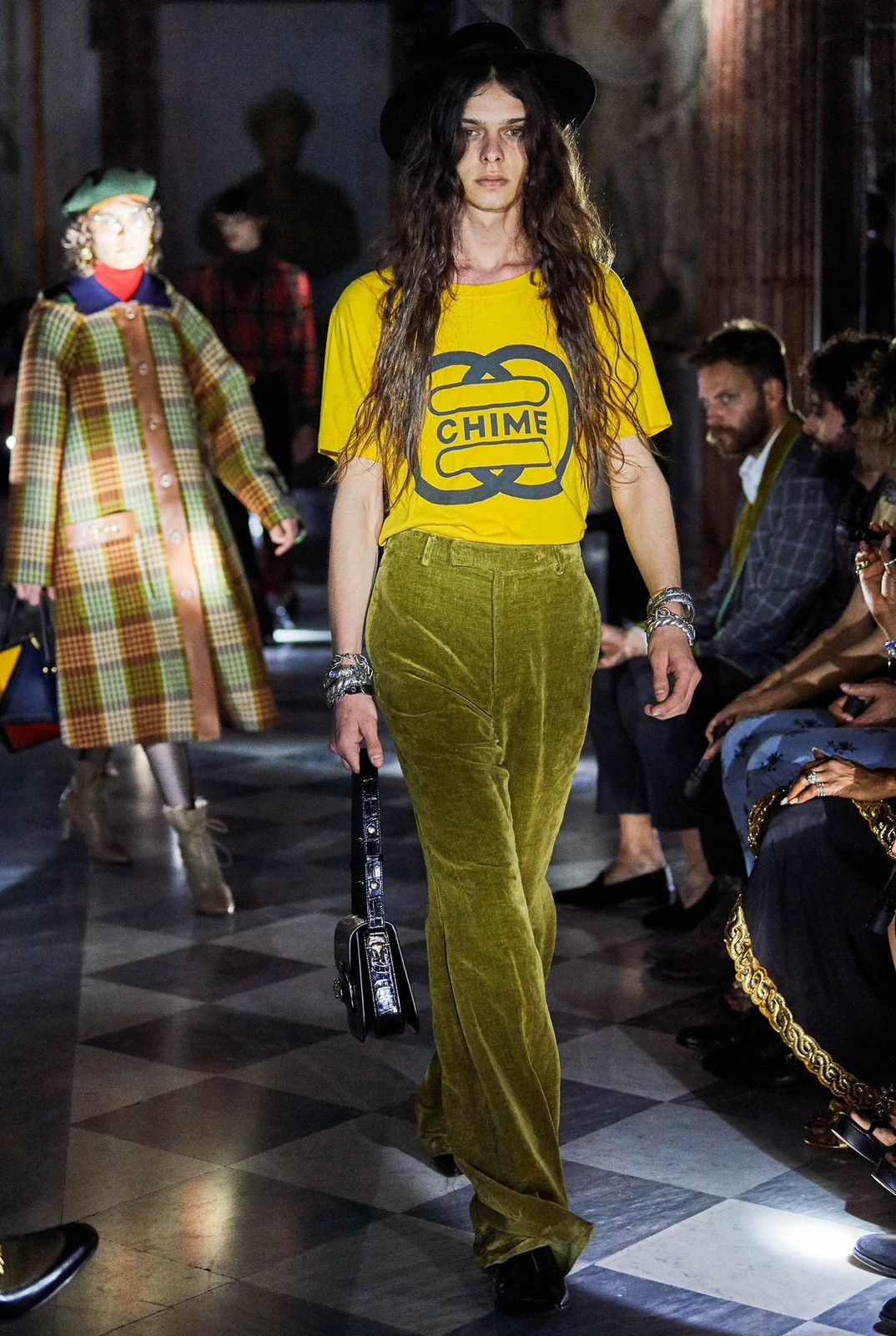Gucci Gucci Chime For Change oversized tshirt Size US L / EU 52-54 / 3 - 2 Thumbnail