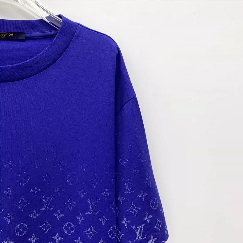 Louis Vuitton Louis Vuitton 22 blue logo print cotton crewneck T-shirt Size US XXL / EU 58 / 5 - 3 Thumbnail
