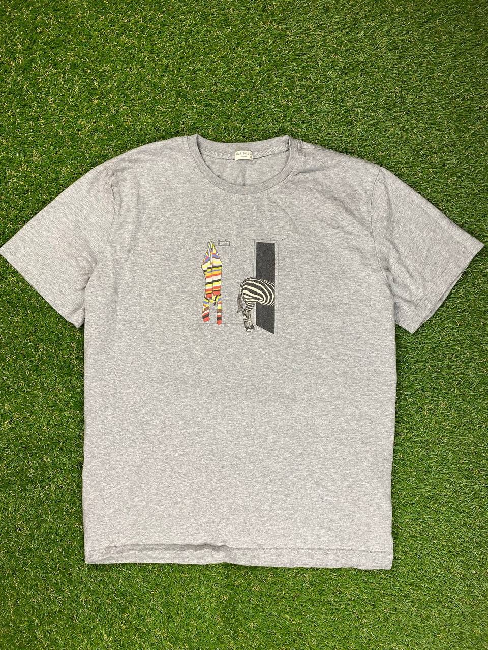Designer × Paul Smith Paul Smith "Undressed Zebra" Printed Graphic Tee Size US L / EU 52-54 / 3 - 1 Thumbnail