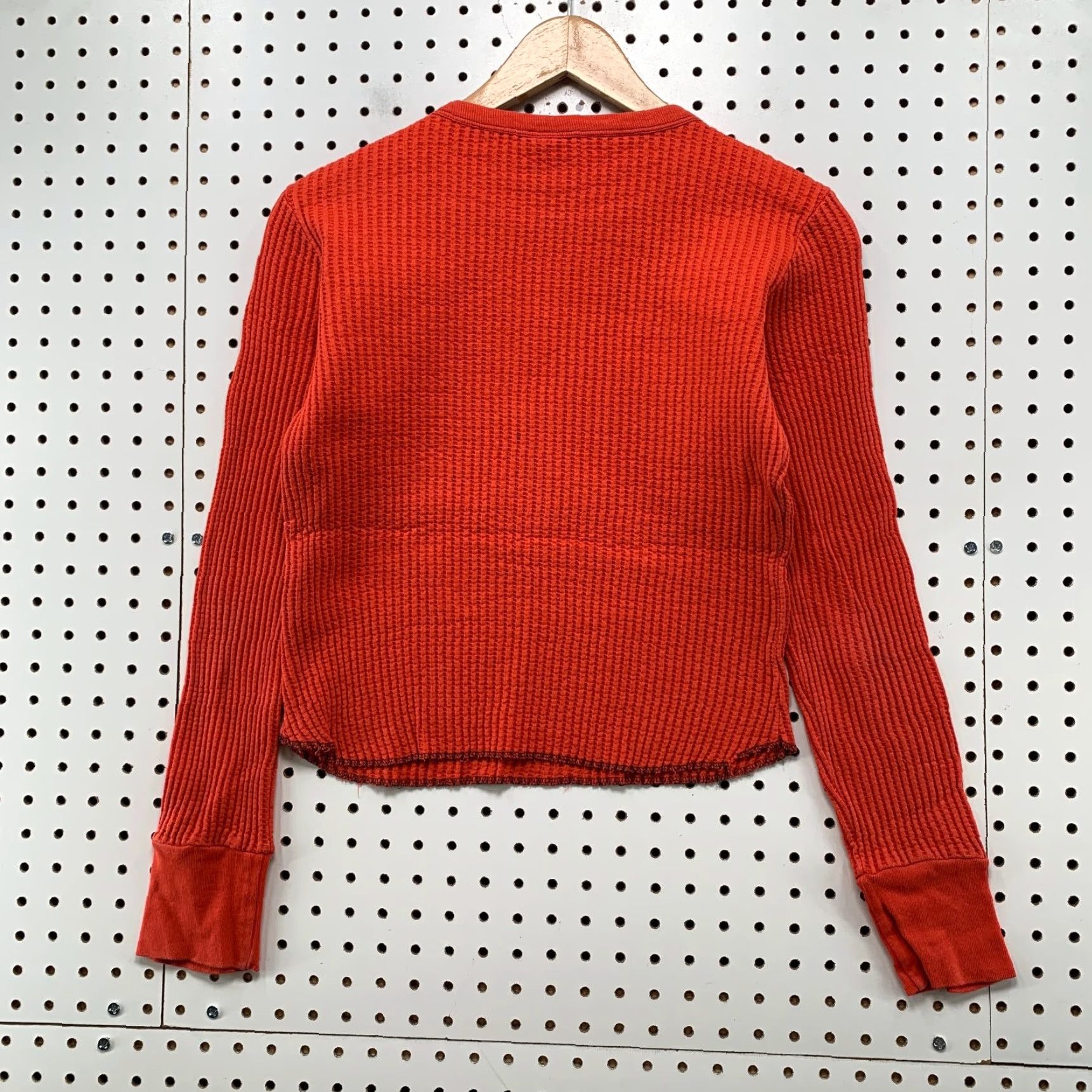 Rado VINTAGE RAD Weavers Thermal Top Womens Small Red Made In Usa Waffle Knit Shirt Size S / US 4 / IT 40 - 2 Thumbnail