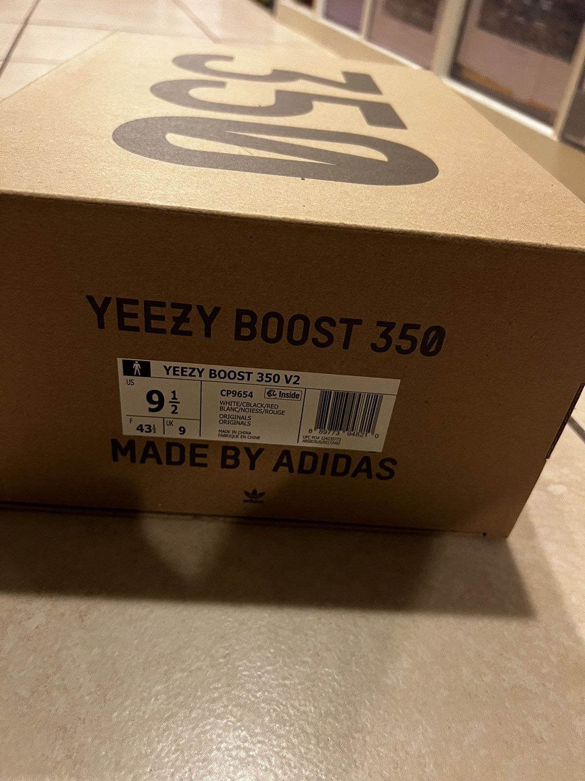 Adidas Adidas Yeezy 350 Zebra Size US 9.5 / EU 42-43 - 8 Thumbnail