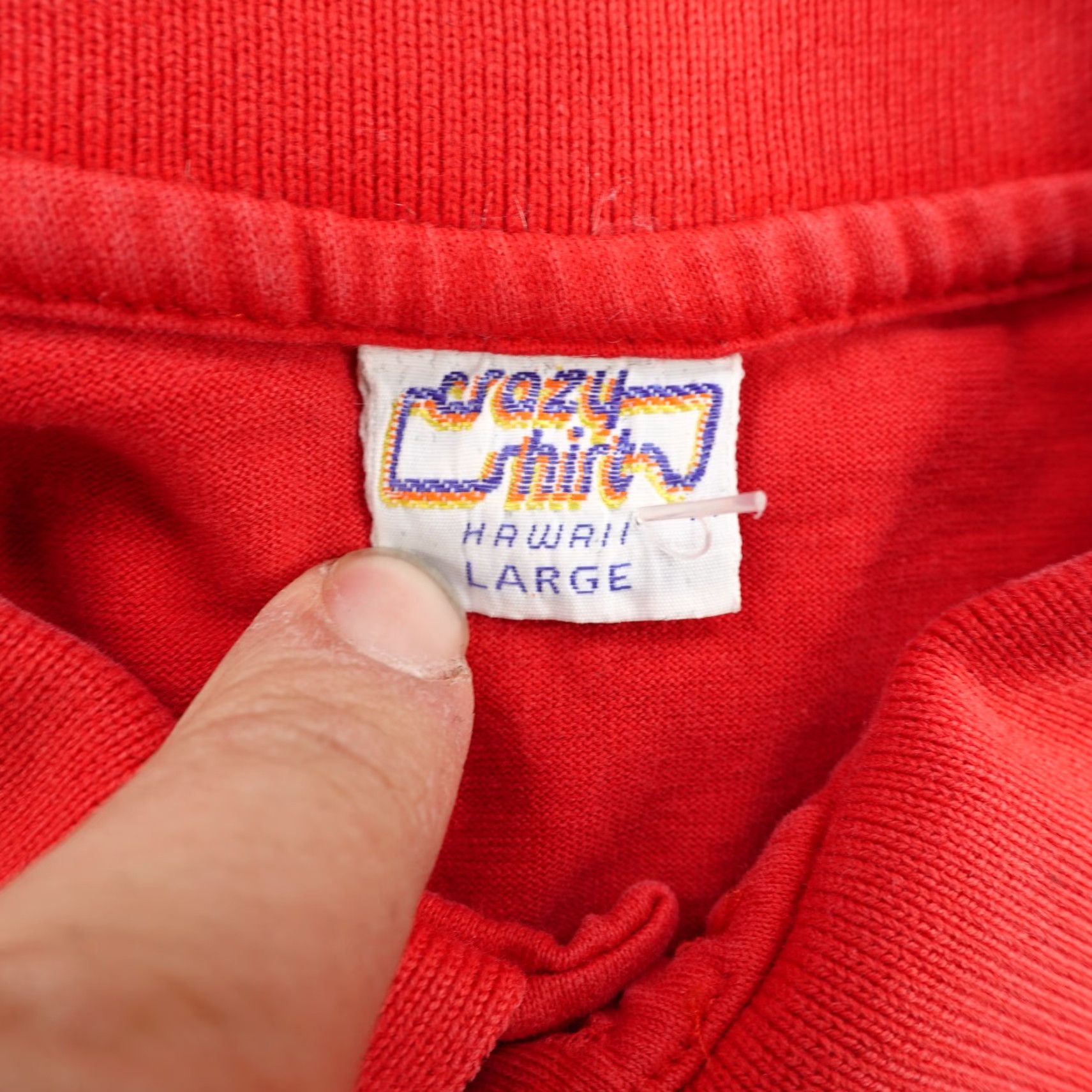 Vintage Vintage Crazy Shirts Polo Shirt Men Large Red 80s Hawaiian Surf Casual Activewear Size US L / EU 52-54 / 3 - 7 Thumbnail
