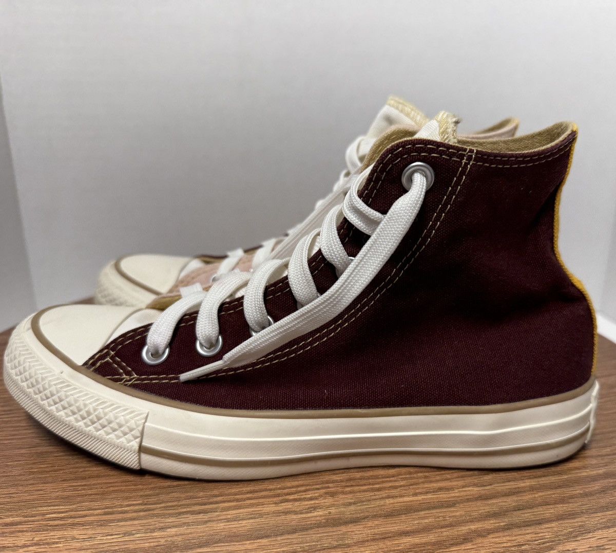 Converse Converse Women Chuck Taylor Pink/Burgundy Hightop Sneaker Size US 7 / IT 37 - 2 Thumbnail