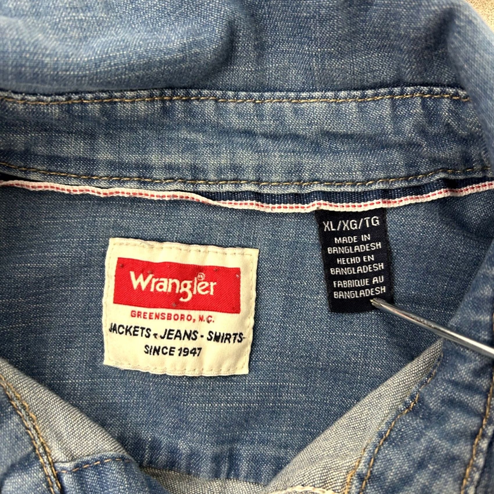 Wrangler Wrangler Western Shirt Mens XL Blue Denim Pearl Snap Long Sleeve Size US XL / EU 56 / 4 - 3 Thumbnail