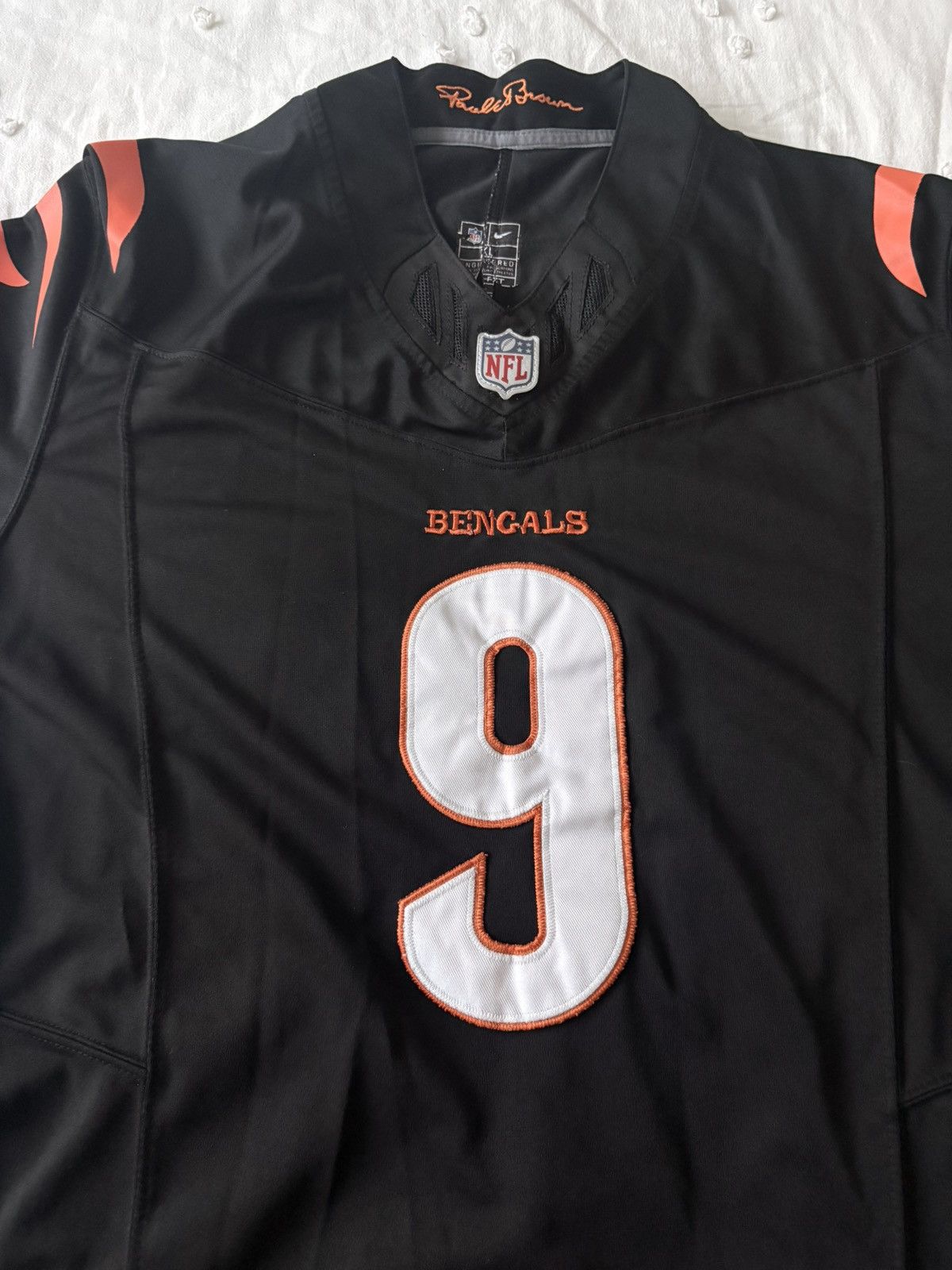 Nike Cincinnati Begals Jersey - Joe Burrow - Size XL Size US XL / EU 56 / 4 - 2 Thumbnail