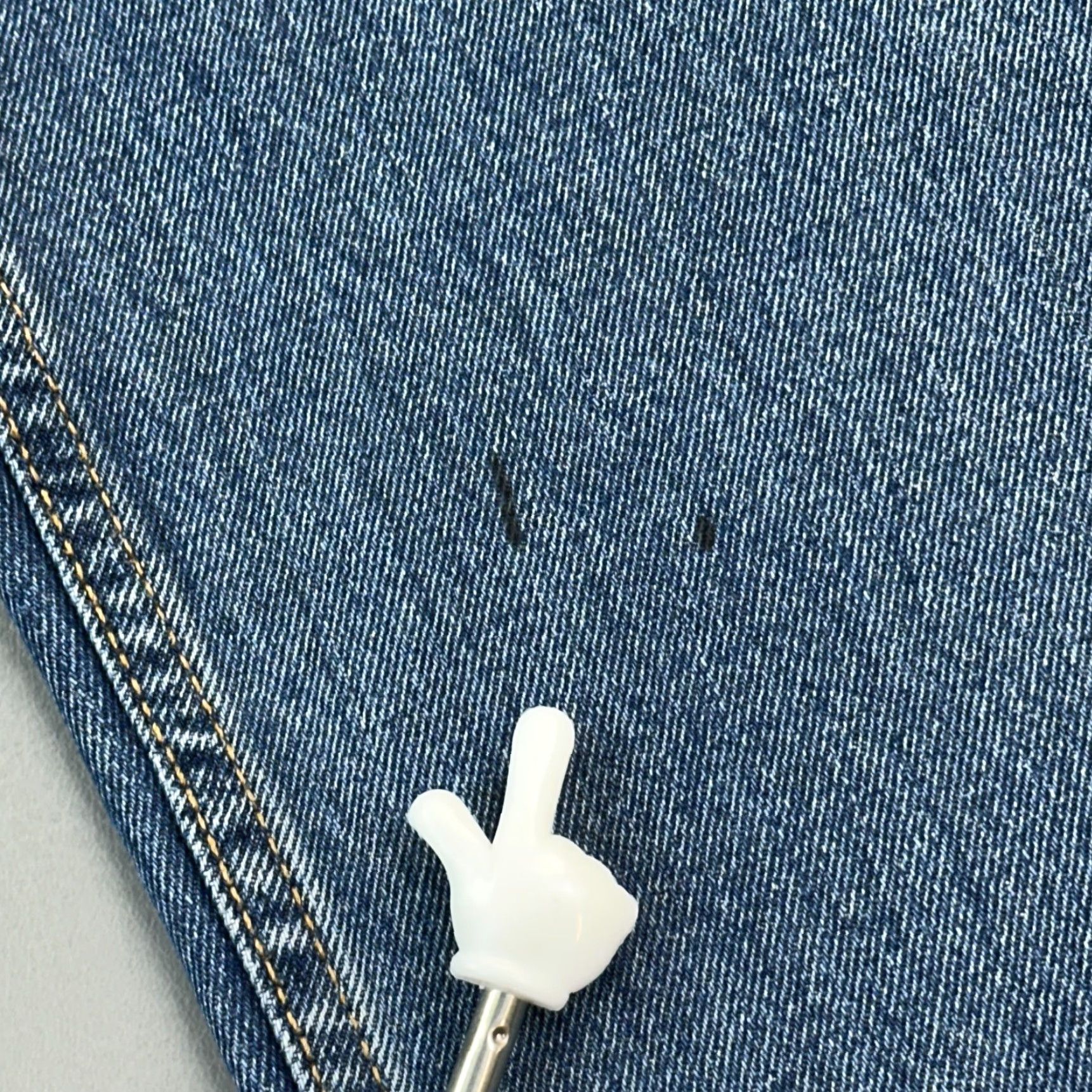 Levi's Levis 550 Jeans Mens 36x29 36x26 Medium Wash Denim Relaxed Fit Casual Hemmed Jeans Size US 36 / EU 52 - 2 Thumbnail