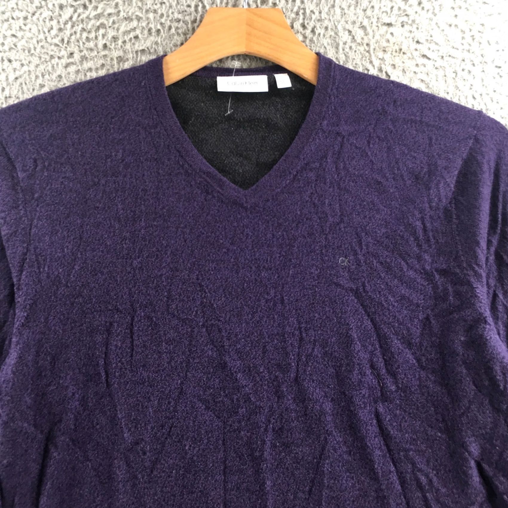 Calvin Klein Calvin Klein Sweater Womens 8 Purple Merino Wool Long Sleeve V-Neck Pullover Knit Casual Fall Winter Size M / US 6-8 / IT 42-44 - 2 Thumbnail