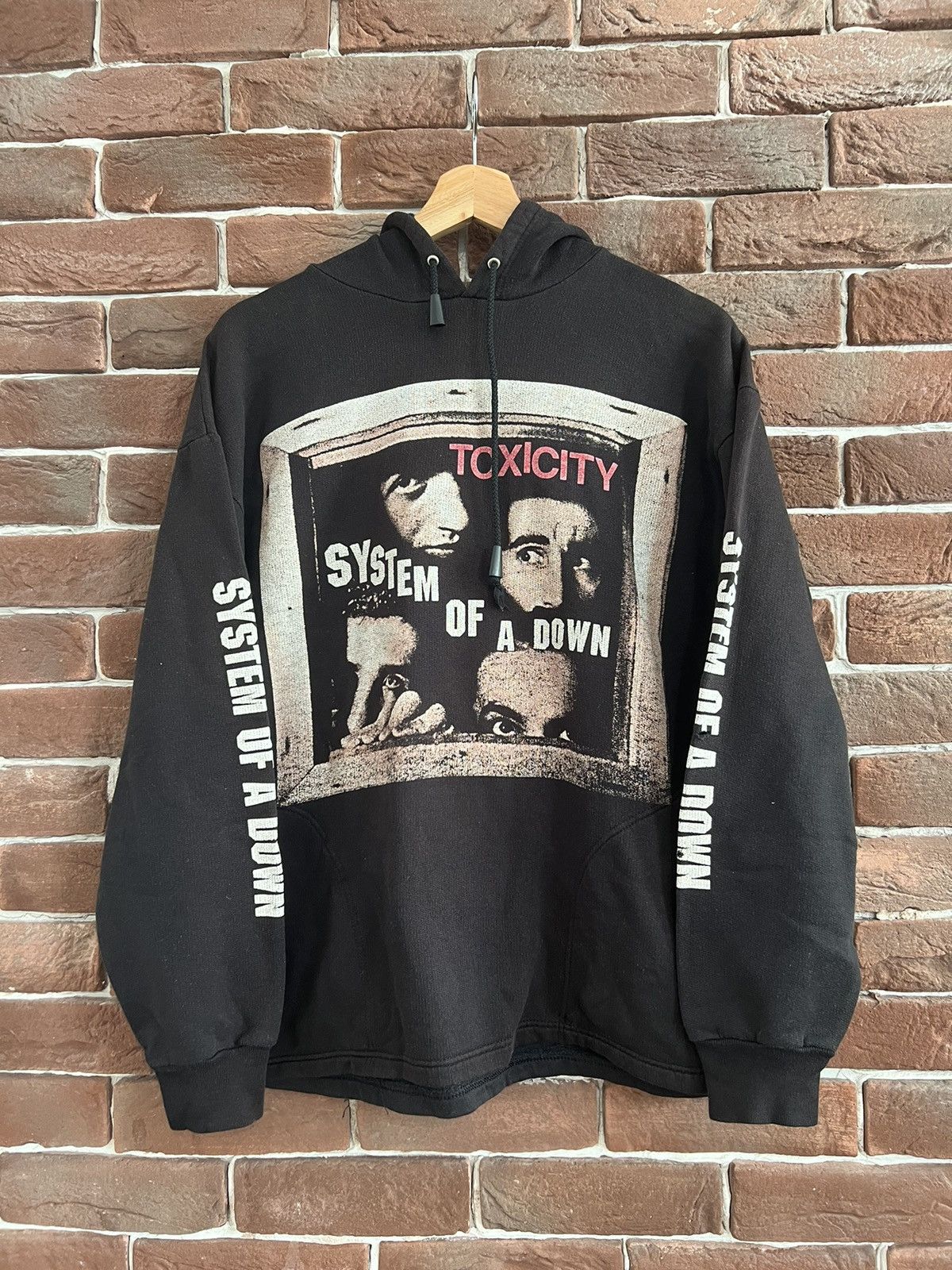 image of Band Tees x Rock T Shirt Vintage 00S Y2K System Of A Down Euro Hoodie Metal Bad in Black (Size Larg