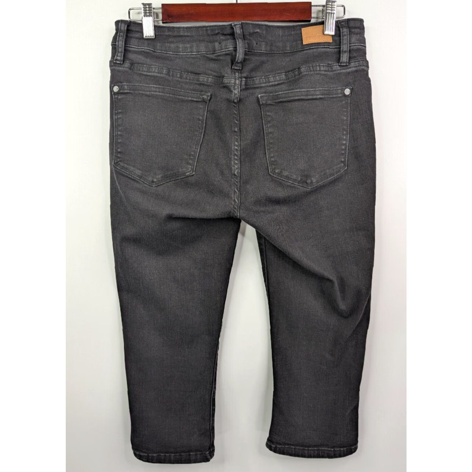 Vintage Judy Blue Jeans Capri Fit Womens 9/29 Black Mid Rise Denim 5-Pocket Design Button Zip Closure Jeans JB88238 Redesign: Vintage No? Size 30" / US 8 / IT 44 - 3 Thumbnail