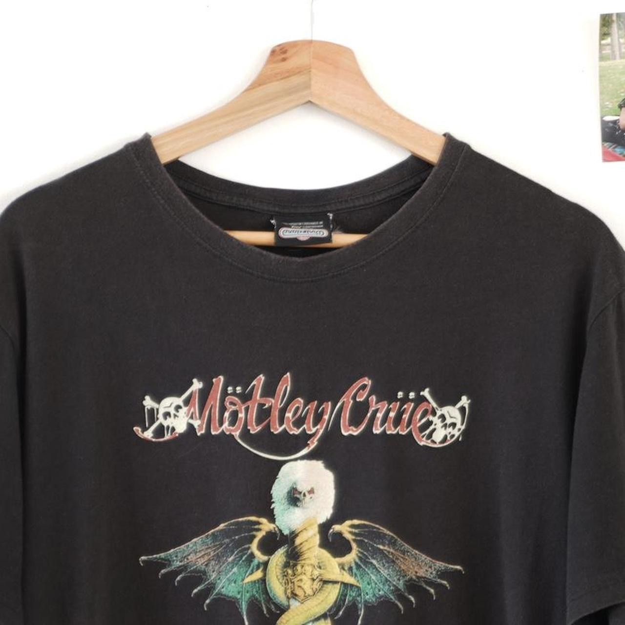Band Tees × Vintage Vintage 00s Motley Crüe ‘Doctor Feelgood’ Graphic Band Tee Size US M / EU 48-50 / 2 - 3 Thumbnail