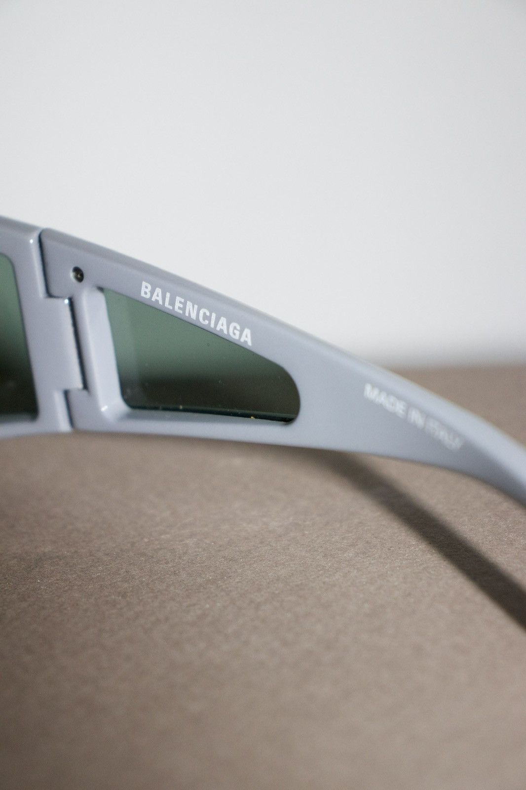 Balenciaga BALENCIAGA BIO INJECTION RILSAN SUNGLASSES Size ONE SIZE - 4 Thumbnail
