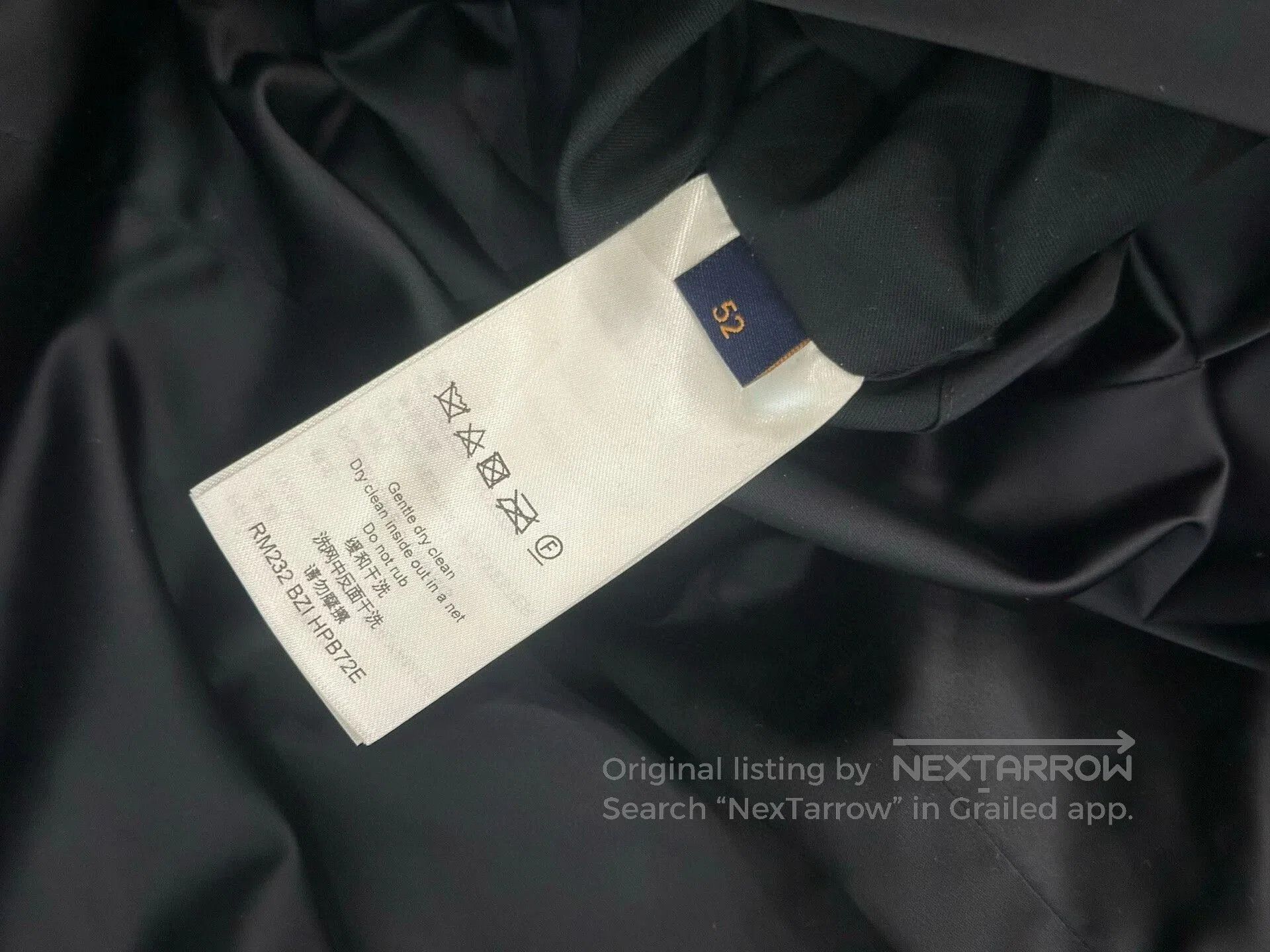 Louis Vuitton louis vuitton fw23 logo embroidery jacket. Size US L / EU 52-54 / 3 - 4 Thumbnail