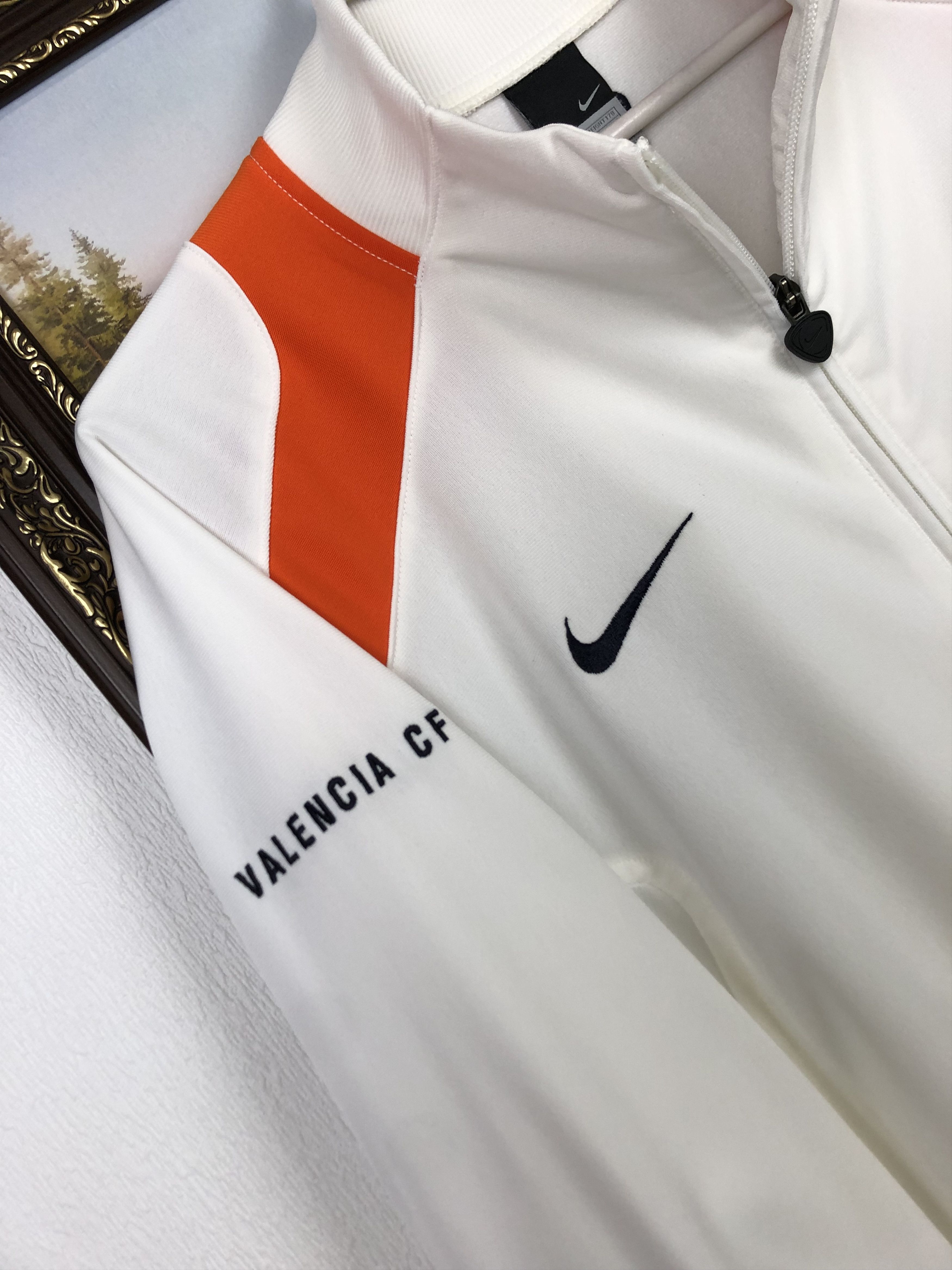 Nike Vintage Nike Valencia Football Jacket Soccer White Track Size US M / EU 48-50 / 2 - 3 Thumbnail