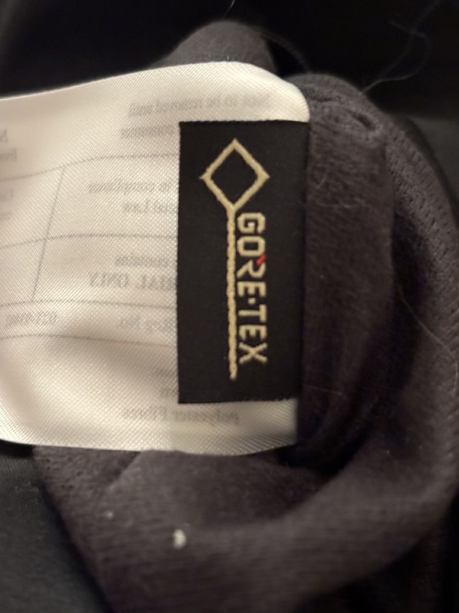 Veilance Veilance Monitor Down - Goretex Pro - Waterproof Size US XS / EU 42 / 0 - 15 Thumbnail