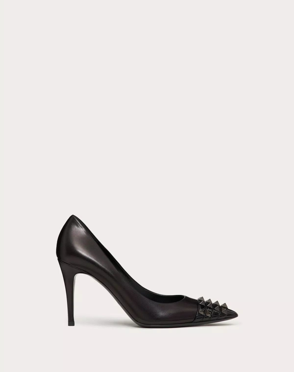 Valentino O1S1Wg110625 Rockstud Pump In Kidskin And Leather In Black Shoes, Women's