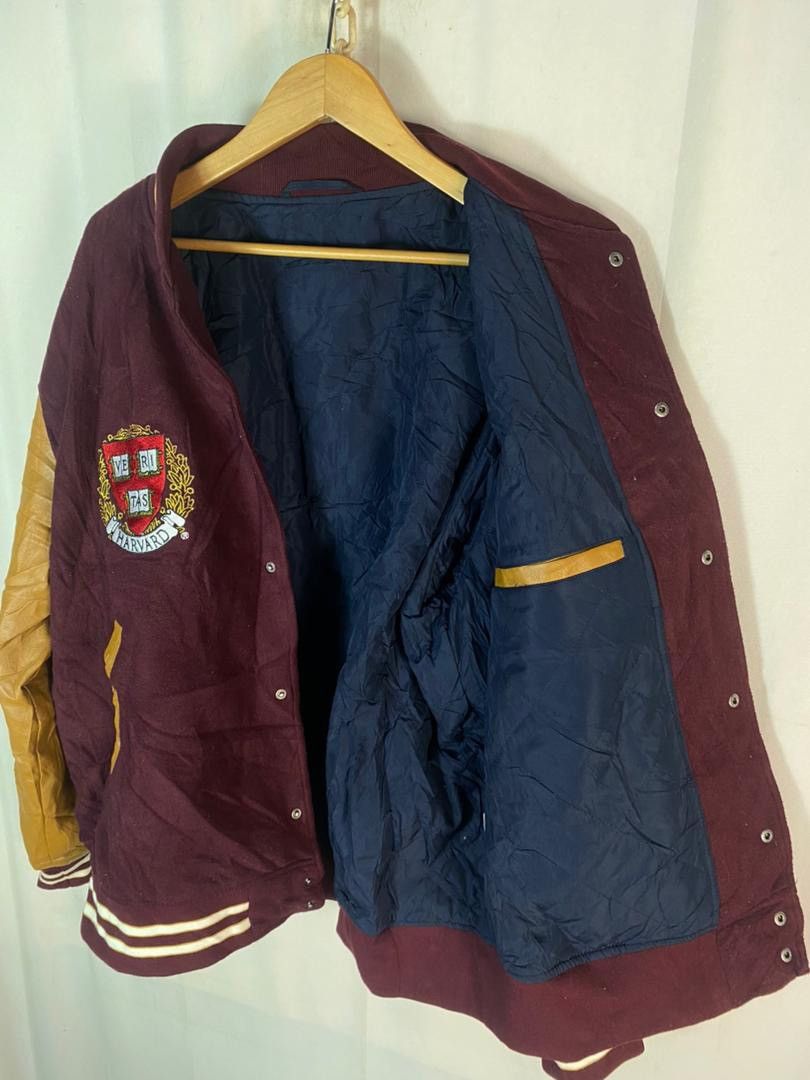 Other Harvard university embroidered logo varsity jacket Size US XL / EU 56 / 4 - 15 Thumbnail