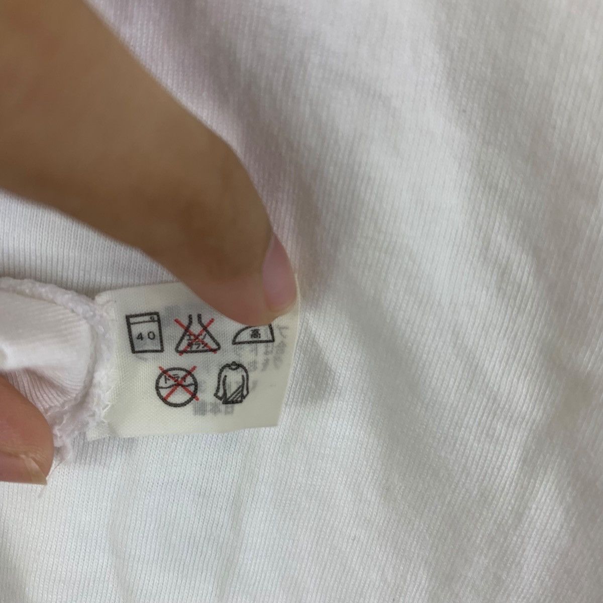Vintage Vintage 1993 FRESHER’S FAIR KANEBO Illustration Art Tee Size XS / US 0-2 / IT 36-38 - 7 Thumbnail