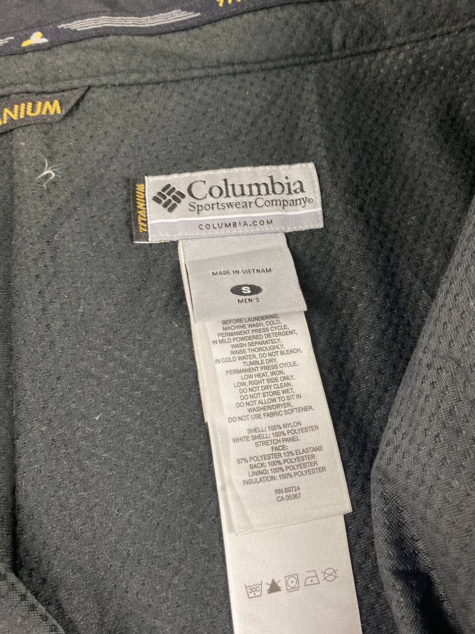 Columbia columbia ski pants very nice design Size US 35 - 16 Thumbnail