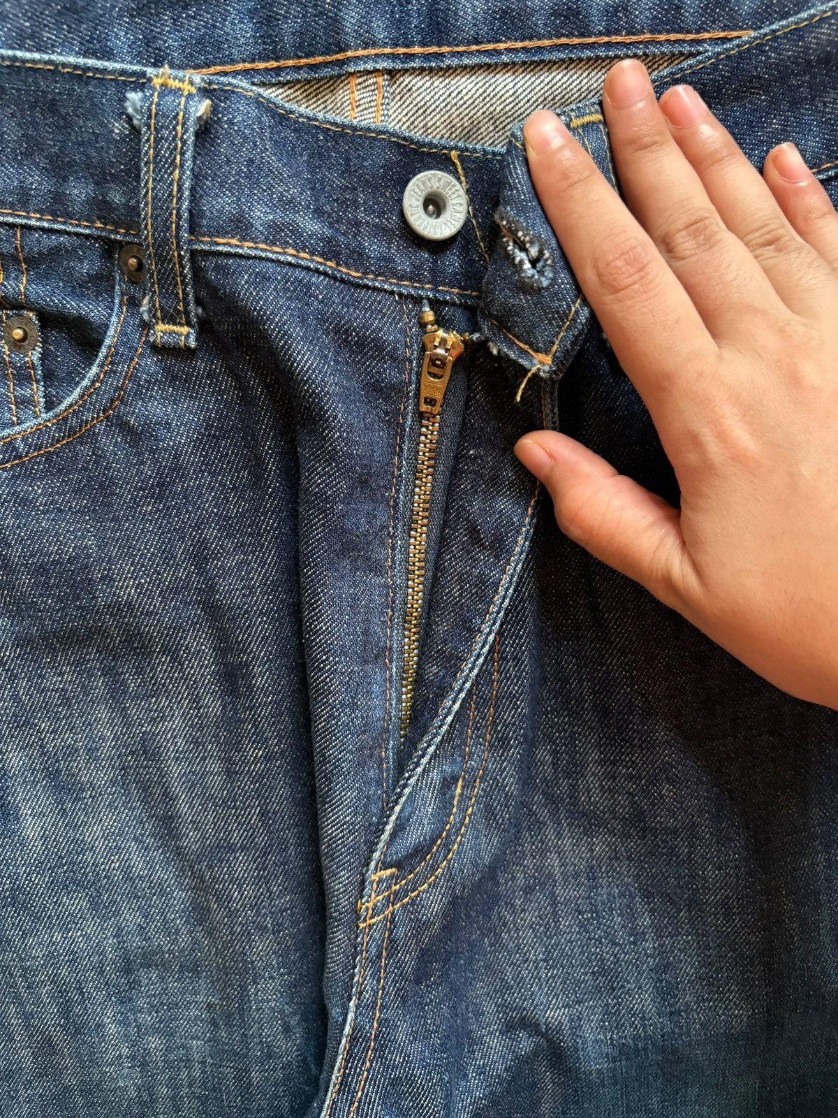 Japanese Brand Vintage Japanese Brand Blue Wash Distressed Baggy Jeans Size 32" / US 10 / IT 46 - 3 Thumbnail