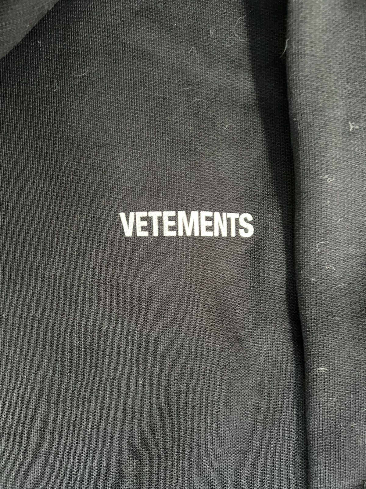 Vetements VETEMENTS logo hoodie Size US S / EU 44-46 / 1 - 5 Thumbnail